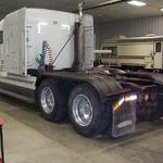 Minimizer Fenders on a Freightliner